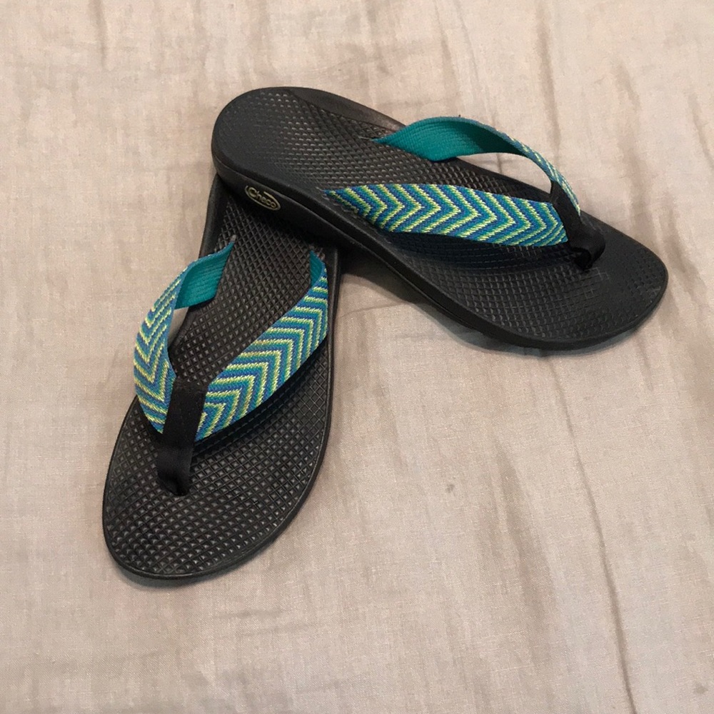 Chaco flip flops
